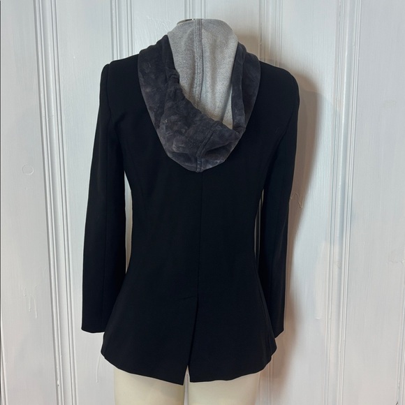 JAMISON Black Stretch Blazer with Removable Bib – size S - Picture 3 of 10